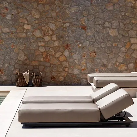 Apollo Villa *